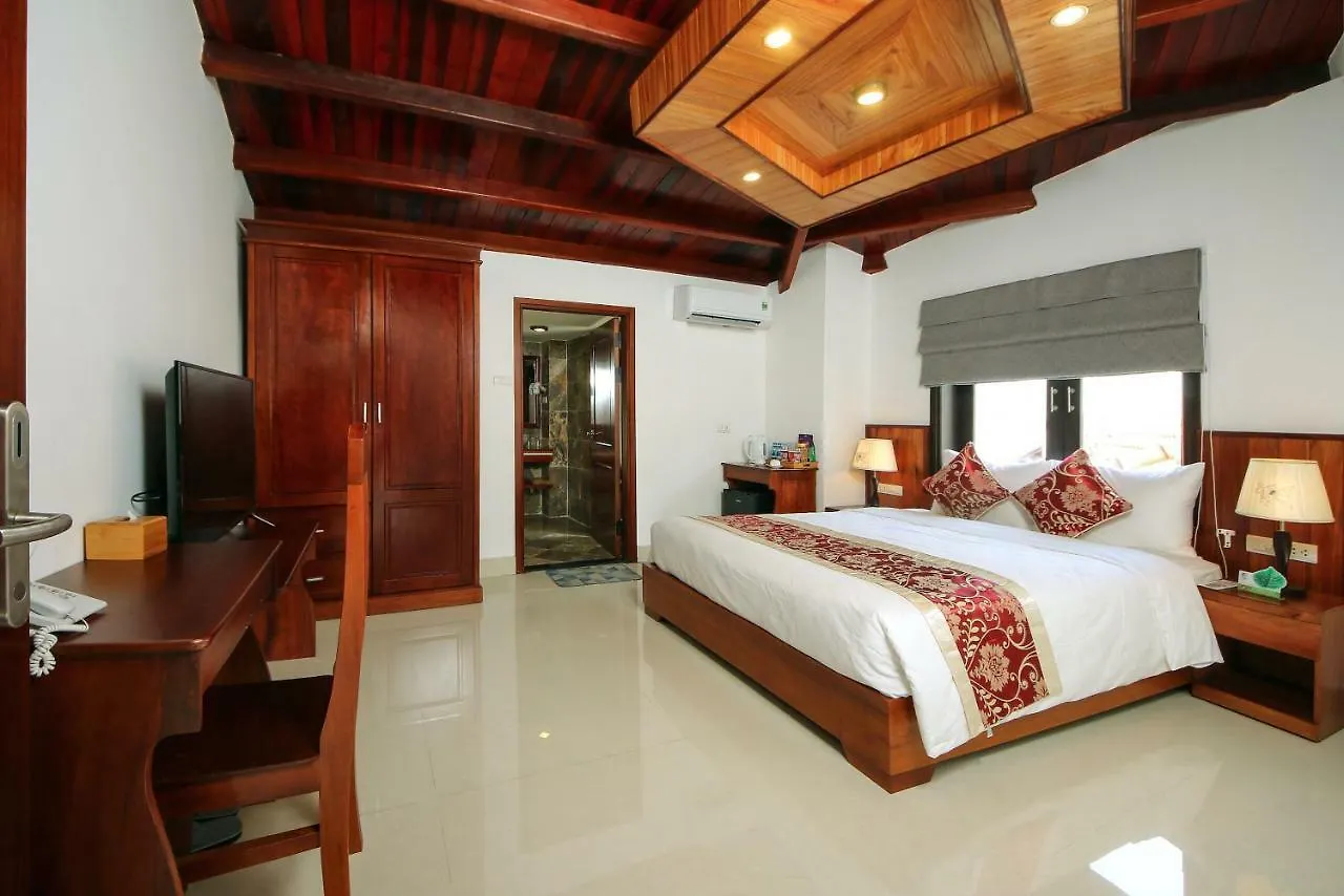 Threeway Riverside Villa Hoi An 3*,  Vietnam